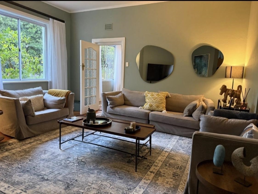 To Let 2 Bedroom Property for Rent in Green Point Western Cape